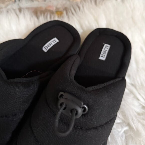 Børn Black Quilted Slip-On Slippers Comfy Indoor Outdoor Shoes Size Large 10–11 - Picture 3 of 7